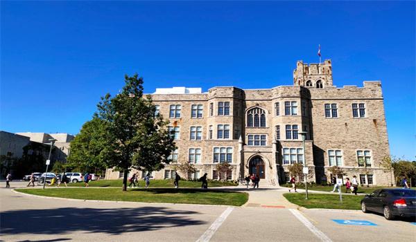 western大学加拿大排名、western canada high school